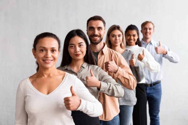 smiley-people-giving-thumbs-up-group-therapy-session